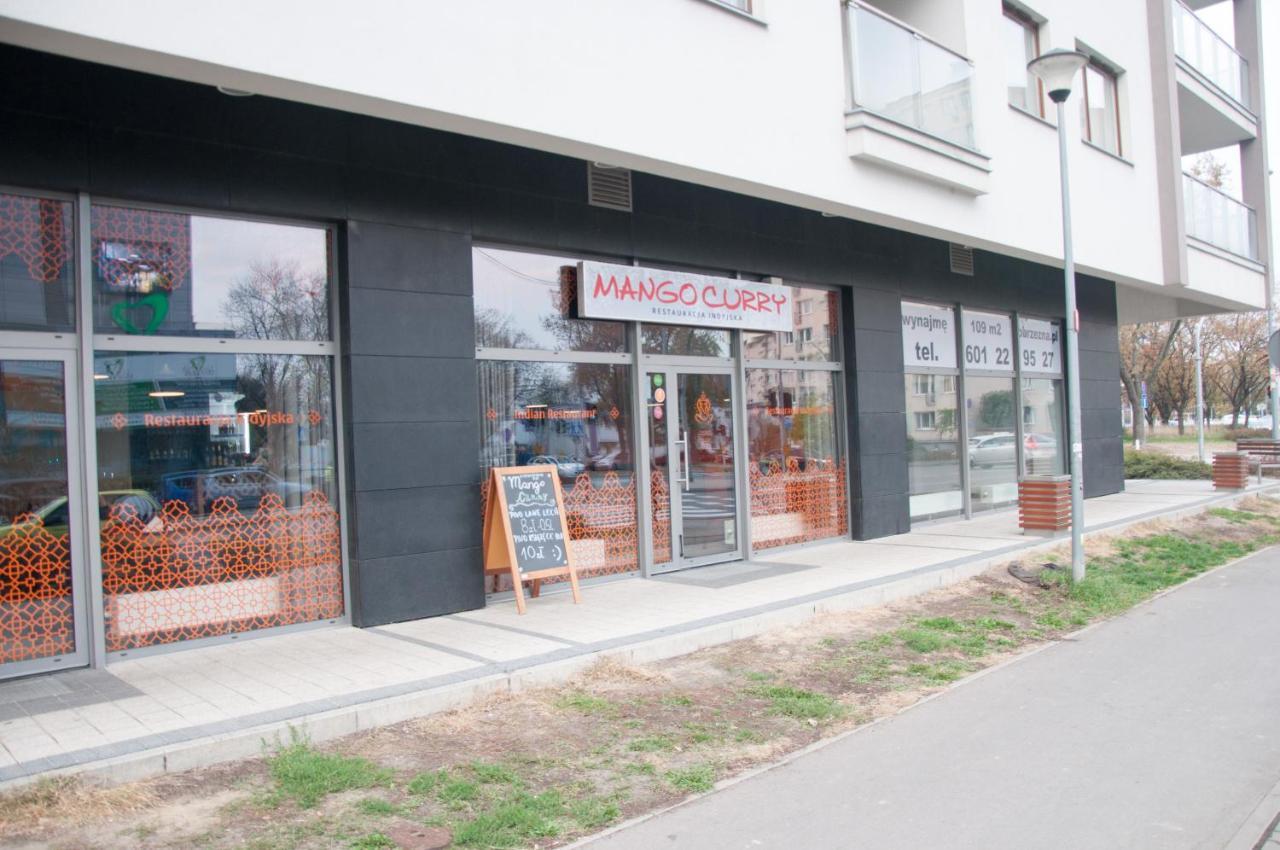 Apartament Cybernetyki Mokotow Warszawa Exteriör bild