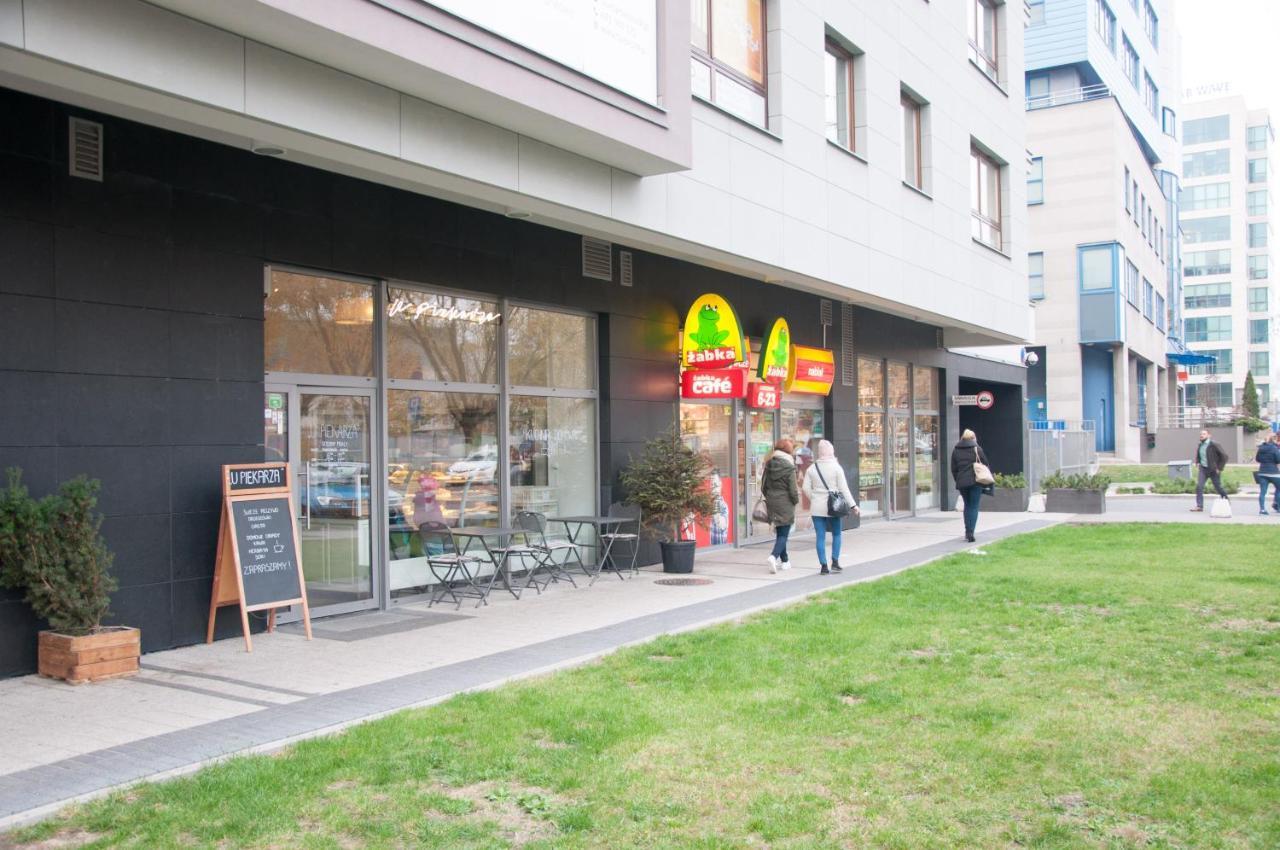 Apartament Cybernetyki Mokotow Warszawa Exteriör bild