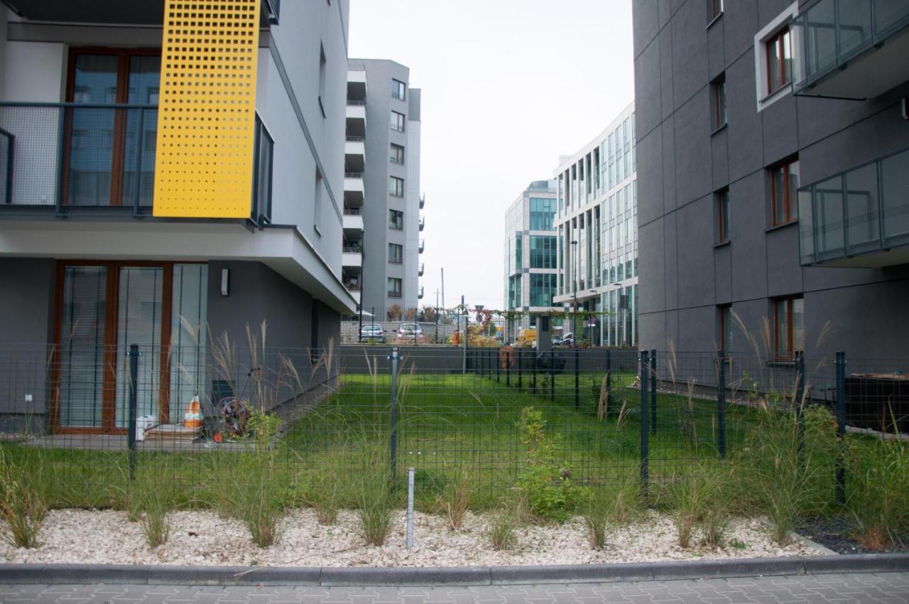 Apartament Cybernetyki Mokotow Warszawa Exteriör bild