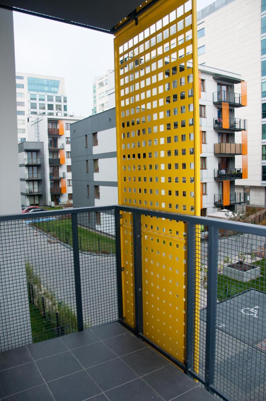 Apartament Cybernetyki Mokotow Warszawa Exteriör bild
