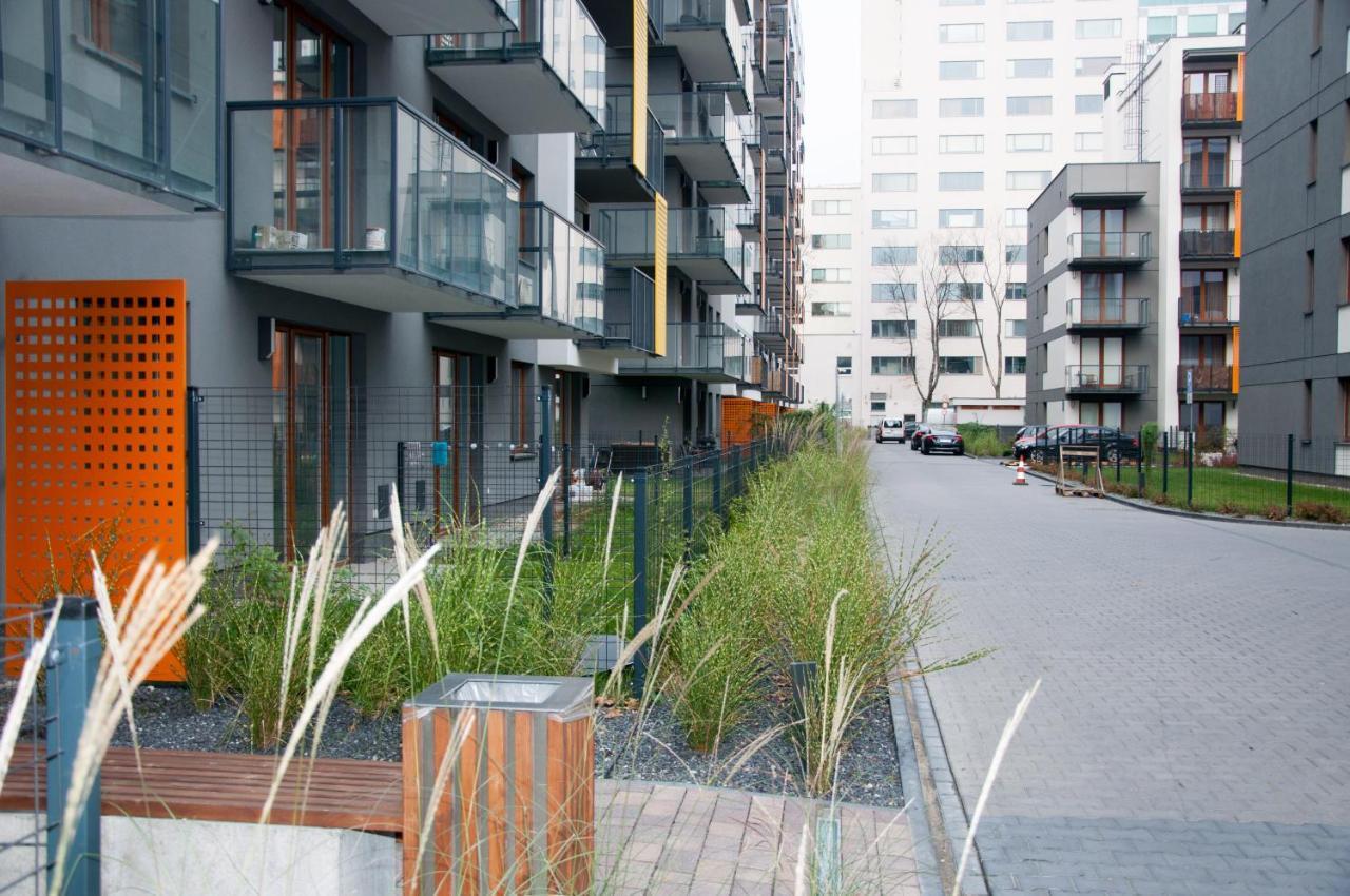 Apartament Cybernetyki Mokotow Warszawa Exteriör bild
