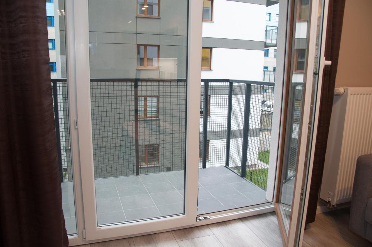Apartament Cybernetyki Mokotow Warszawa Exteriör bild