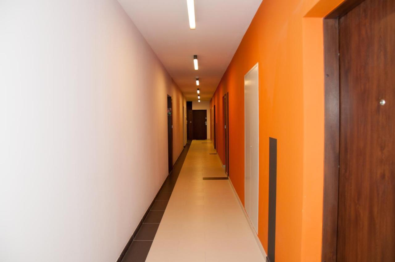 Apartament Cybernetyki Mokotow Warszawa Exteriör bild