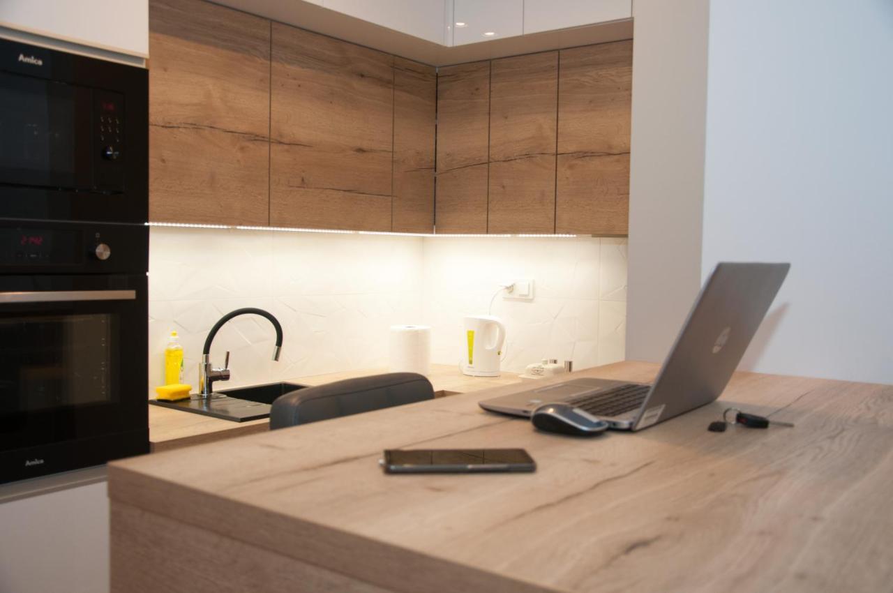 Apartament Cybernetyki Mokotow Warszawa Exteriör bild